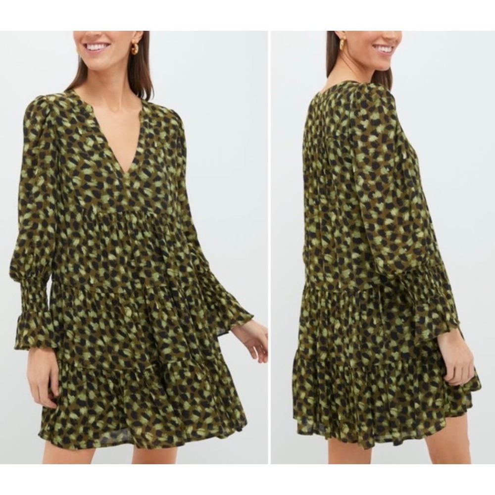 Tuckernuck POMANDER PLACE Green Brushed Geo Kenzo Tiered Mini Dress Size XS NEW